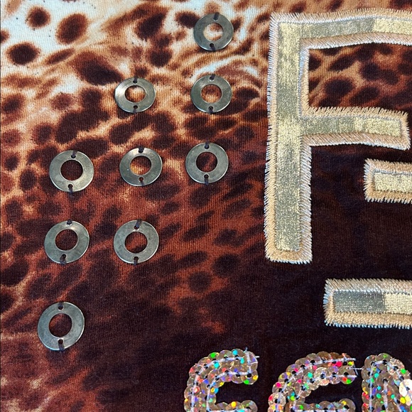 Fendi Jeans Brown and Gold Graphic Tee. NWT. Size S - Picture 8 of 10